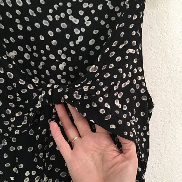 Forever 21 sleeveless bow embellished front dot print dress L - Picture 4 of 8